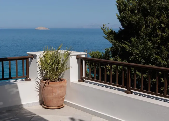 Evdokia - Luxury Olive Yard With Aegean View Moutsoúna