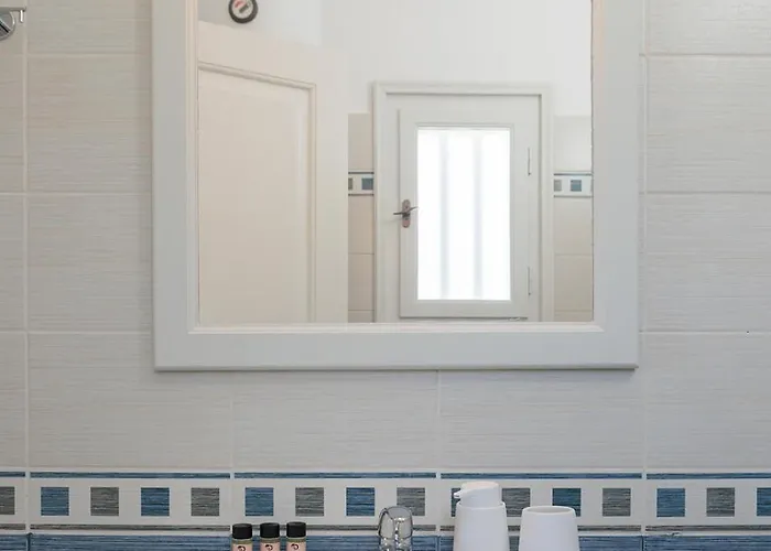 Evdokia - Luxury Olive Yard With Aegean View Kır Evi Moutsoúna