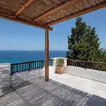 Evdokia - Luxury Olive Yard With Aegean View Летний дом Moutsouna
