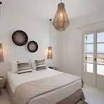Evdokia - Luxury Olive Yard With Aegean View * Moutsouna